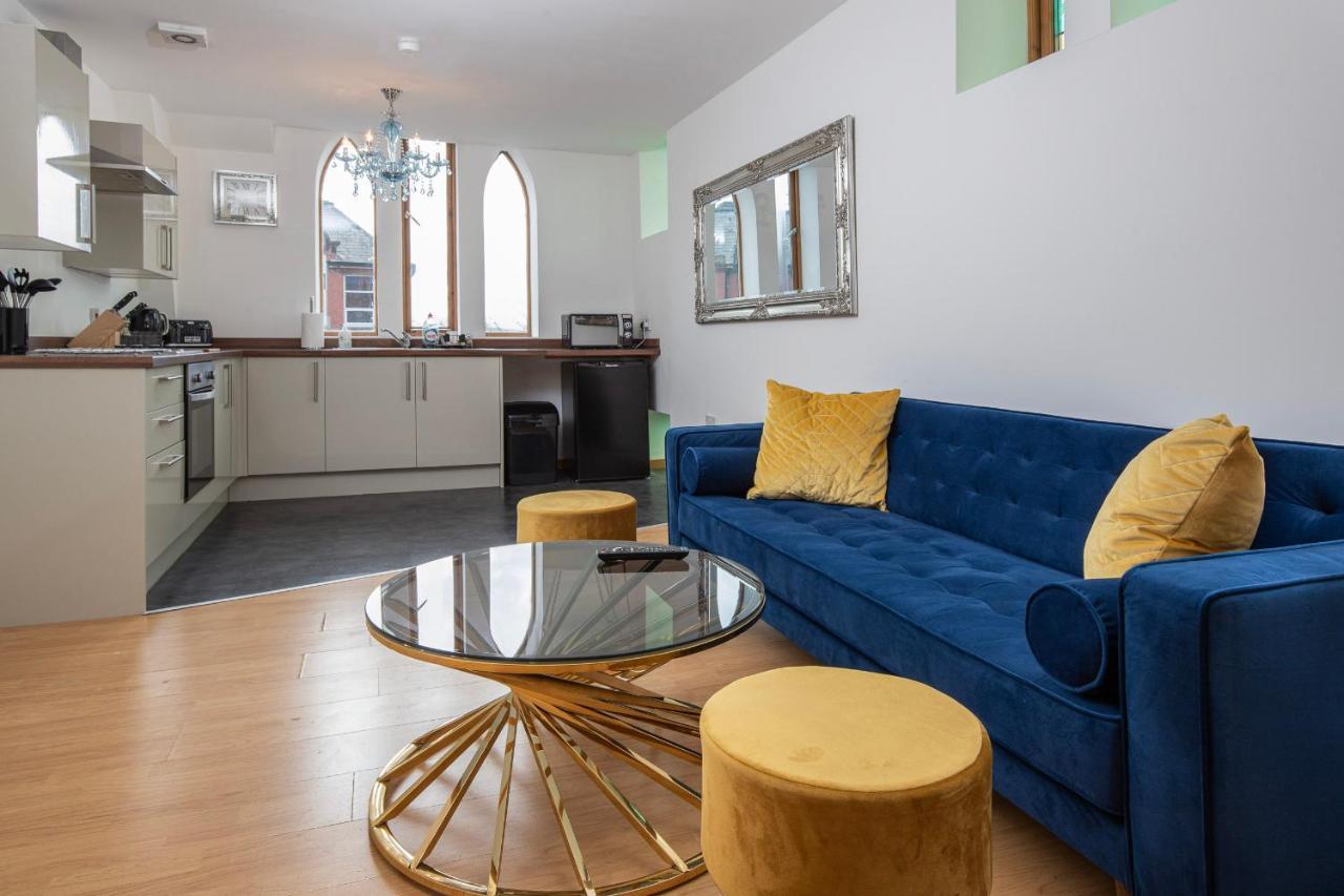 Elegant Church Conversion Close To Blackpool Tower Exterior photo